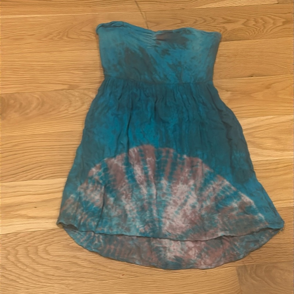 Hawaiian strapless dress